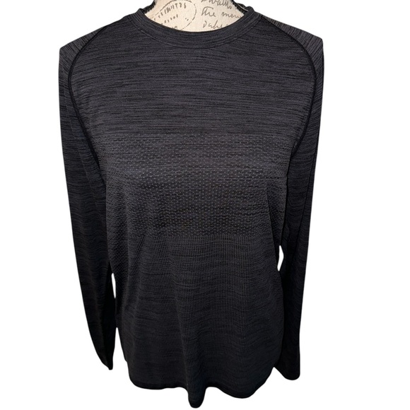 Zella Top - Picture 1 of 5